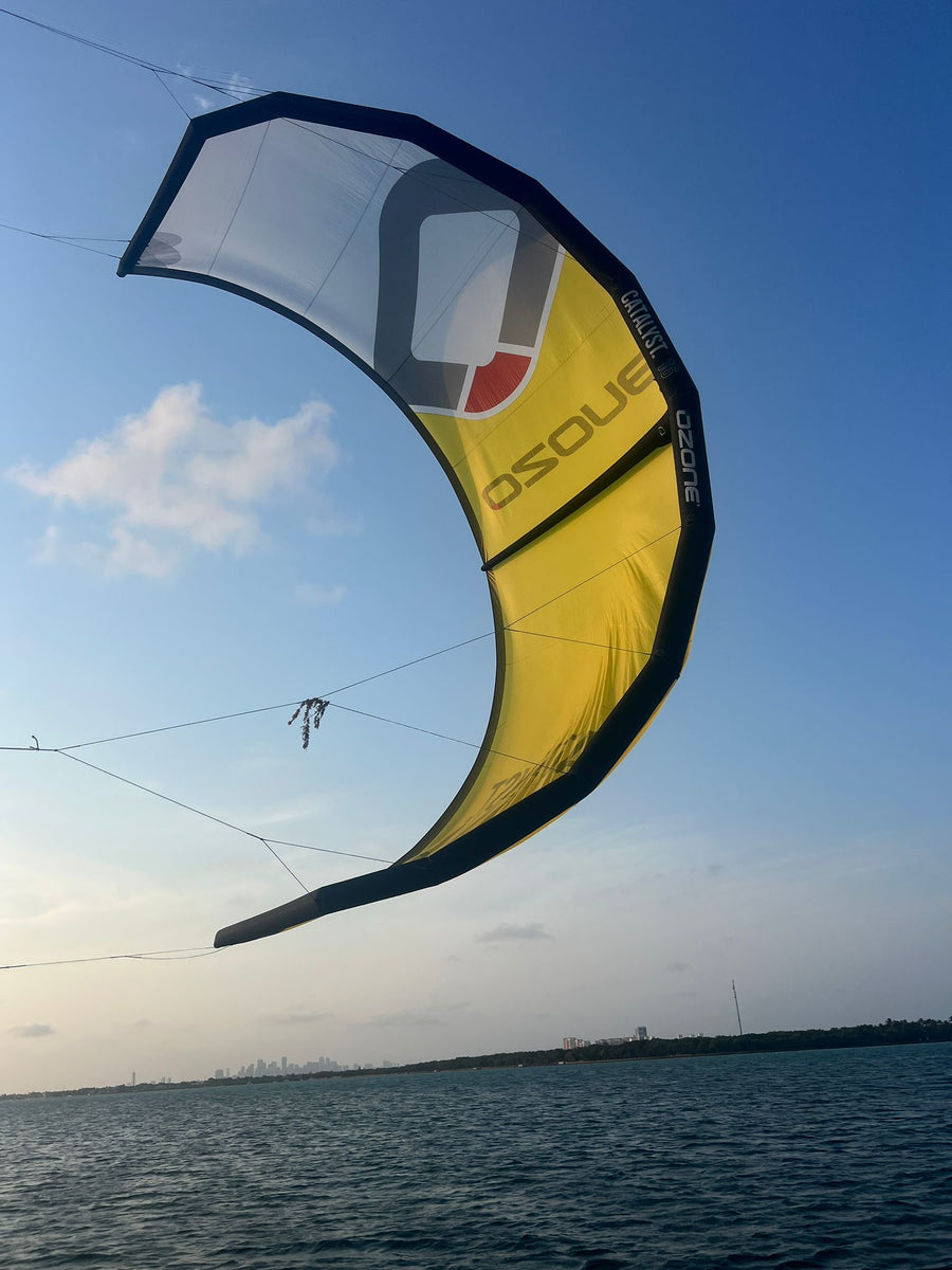 USED OZONE CATALYST V4 Kite 16M